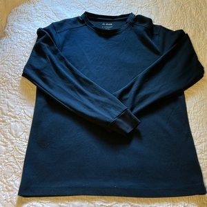 01. Algo 01. Performance long sleeved black shirt